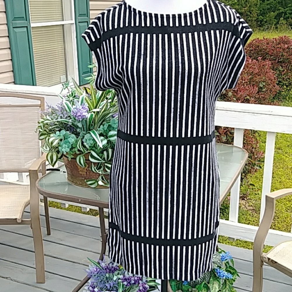 Black and white swimsuit cover up